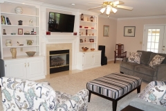 Come make your memories in this relaxing, entertaining great room.