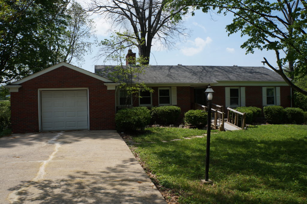 27 Meadowbrook, Winchester, KY 40391 Bridgewater Real Estate